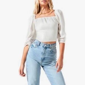 ASTR the Label Square Neck 3/4 Sleeve Crop Top White Small